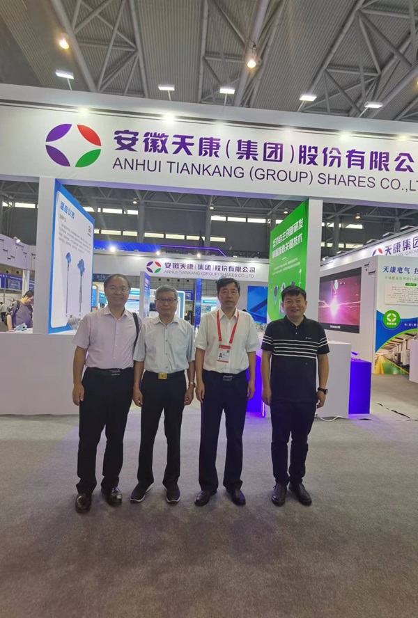 1727324368614358.jpg c066544018488b9870e933d537b504a.jpg